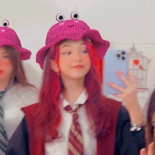 Agatha e nick suas irmãs gêmea