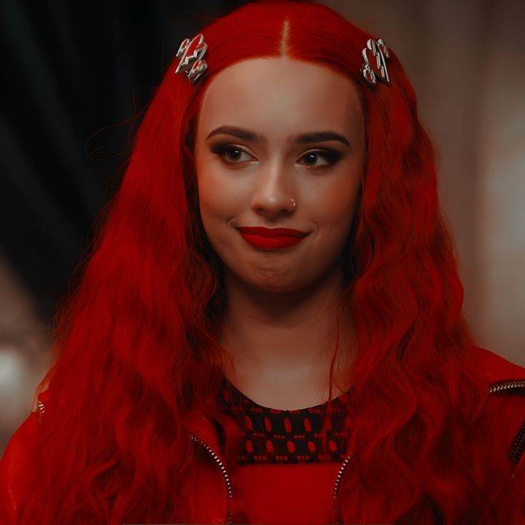 descendants 4 red