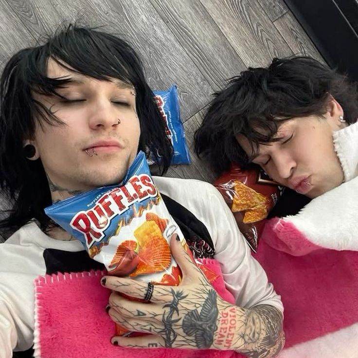 Jake Webber & Johnnie Gilbert