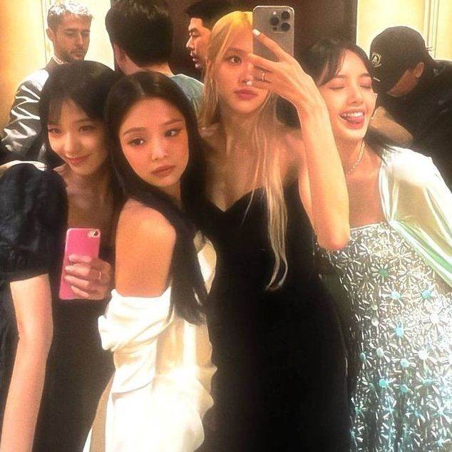 ты новая участница BLACKPINK