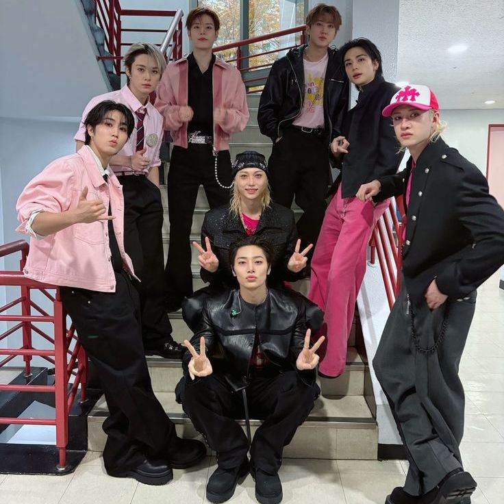 Stray Kids