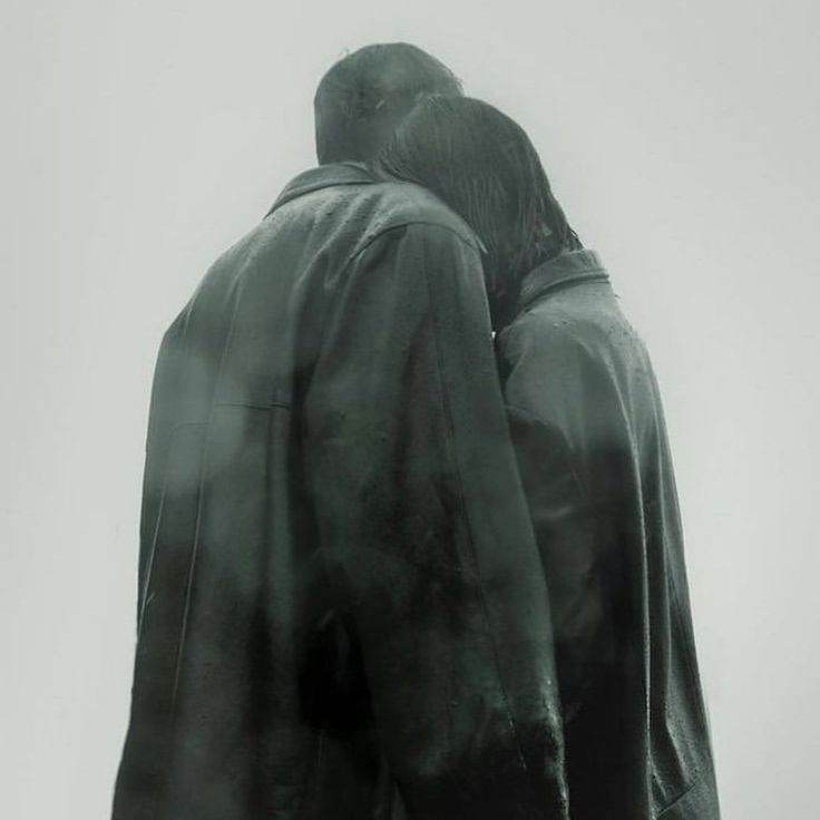 Генри Стоун(твой муж)