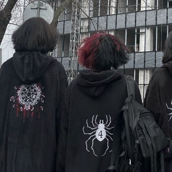 Компания  которая хочет тебя