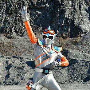 クリスタリア宝路