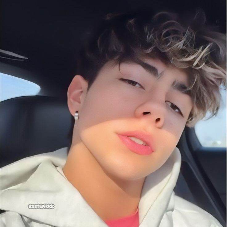 ✰🌿Lukas Urkijo🌿✰