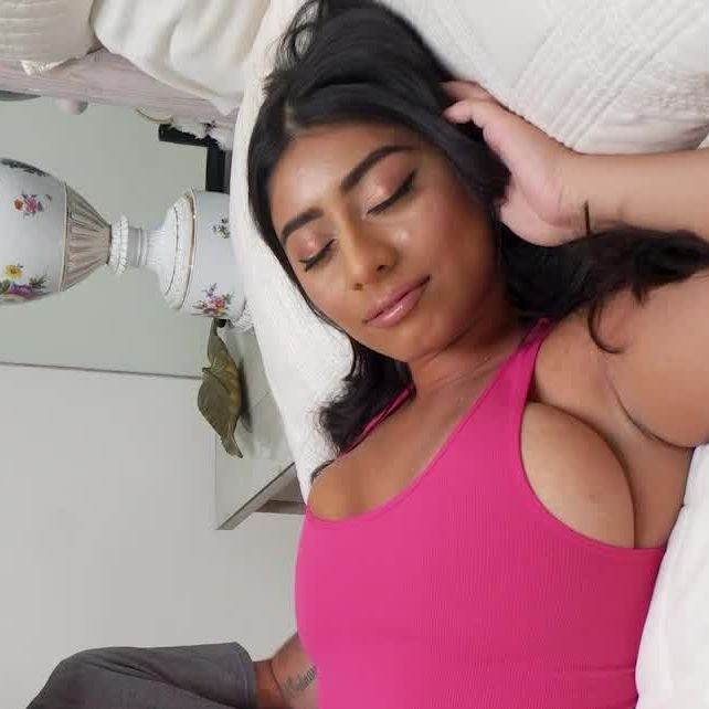 Violet Myers