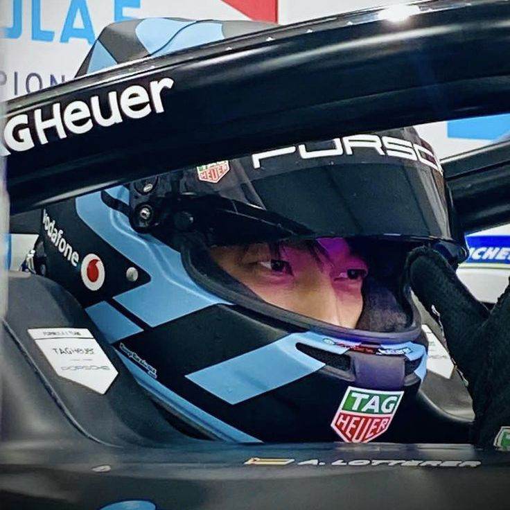 Ви ха джун)))