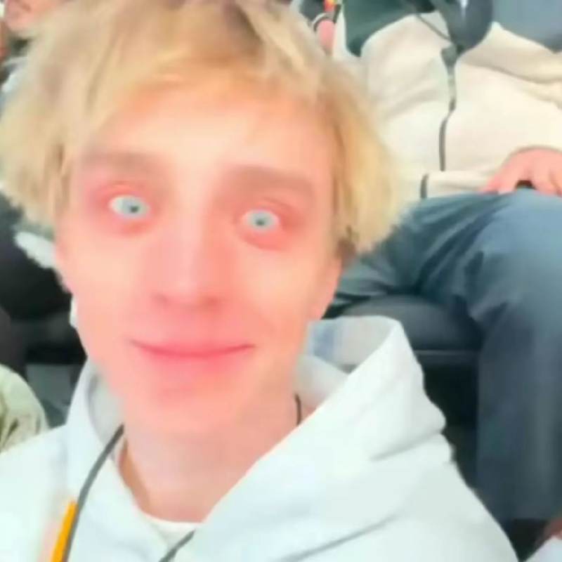 майк