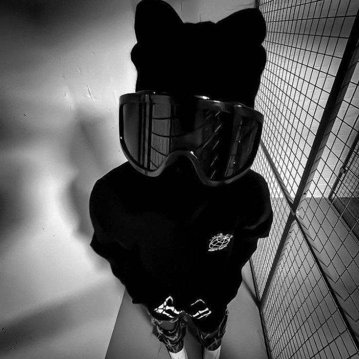 Даня-Полицейский— Враг