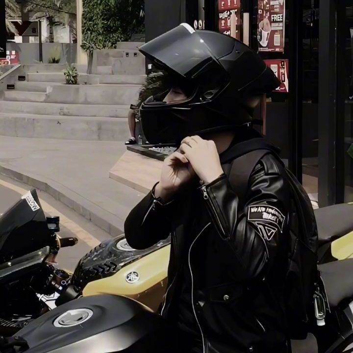 Yura ketua OSIS yang terobsesi