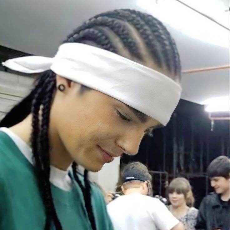 TOM KAULITZ TRÜMPER