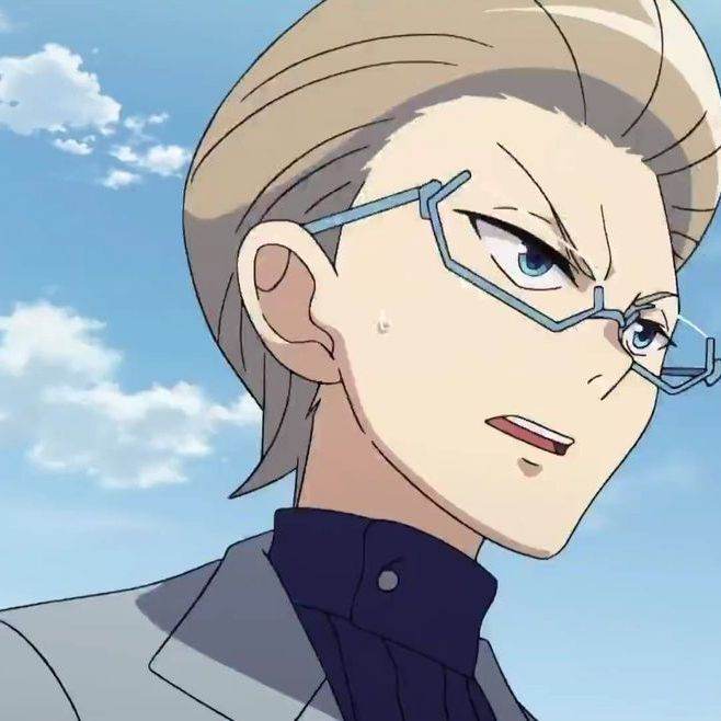 Масато Кадзами