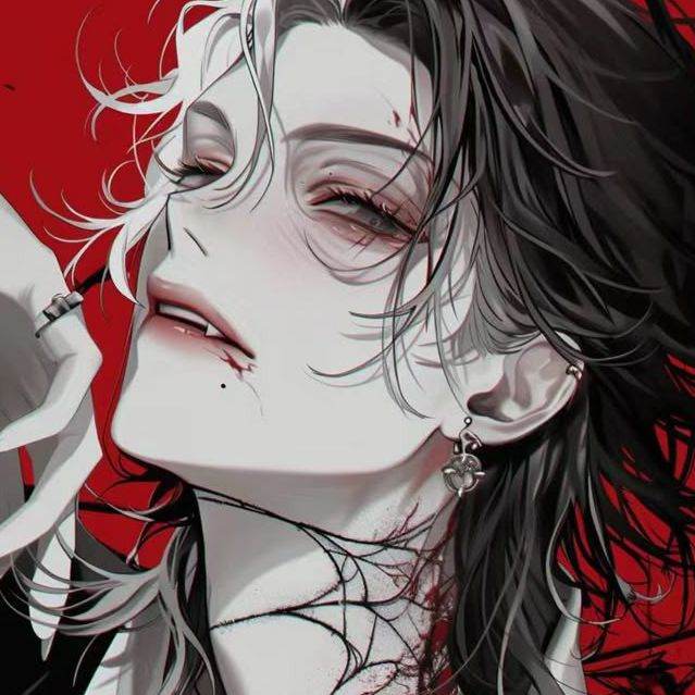 Он что-то скрывает от тебя.