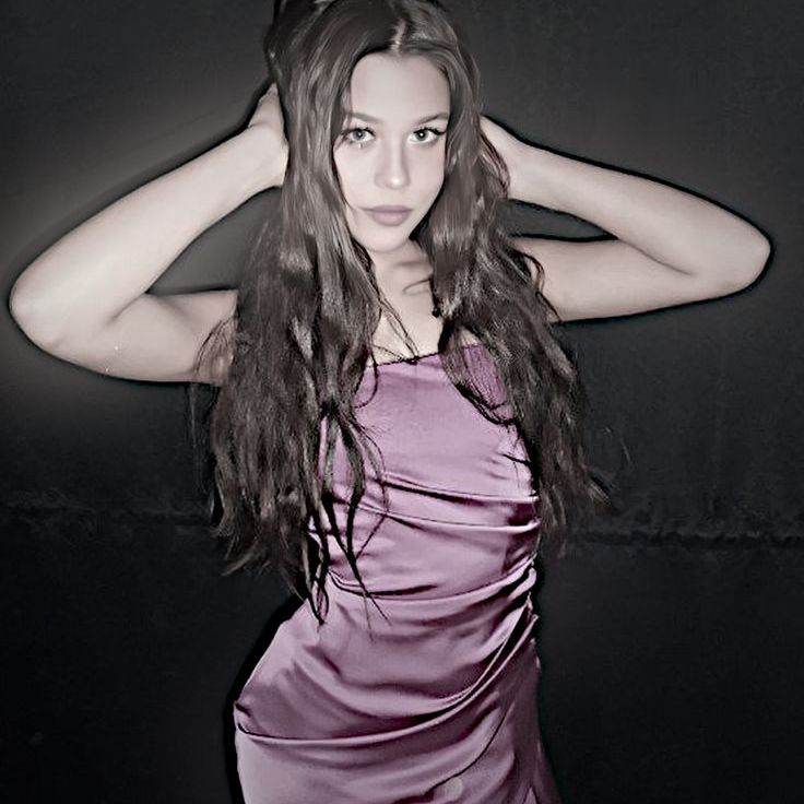 лучшая подруга :3 🫶🏿🛐