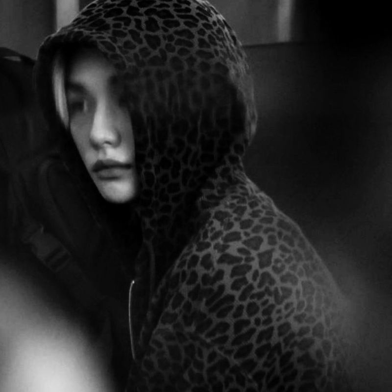 Хван Хенджин.