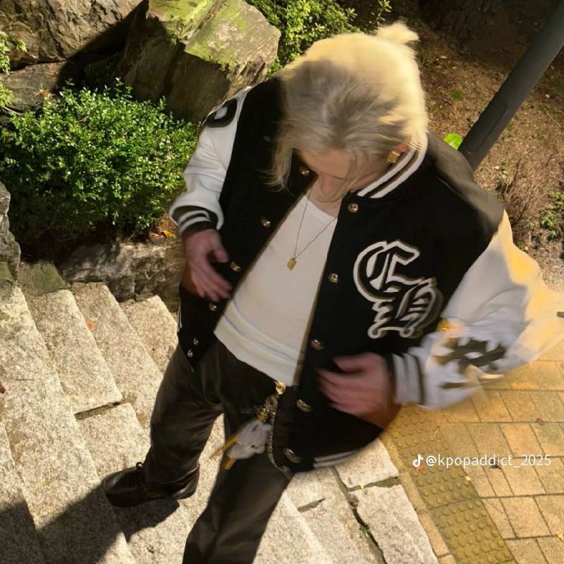 Bang Chan mafioso