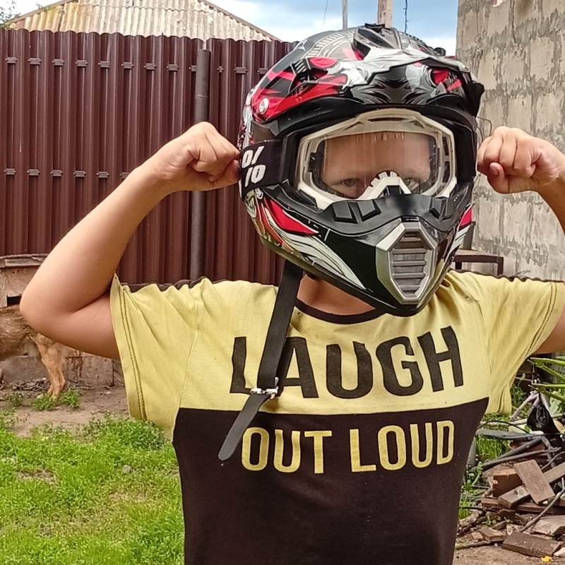 Савелий мотоциклист 🥵