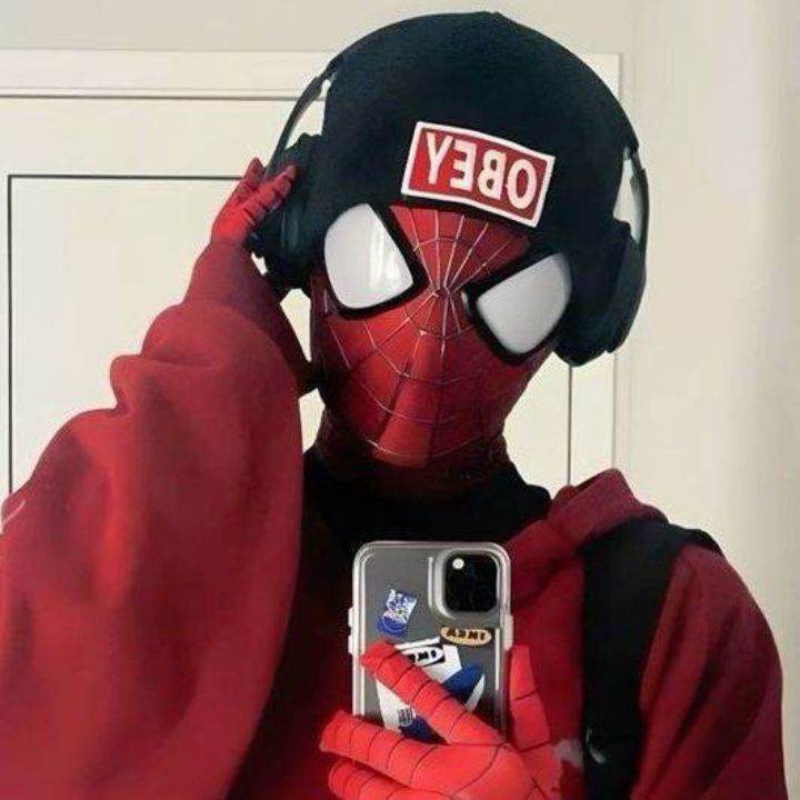 человек паук