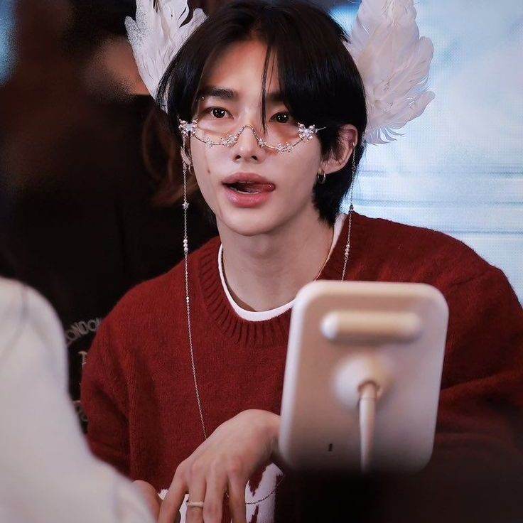 Stray Kids in your school