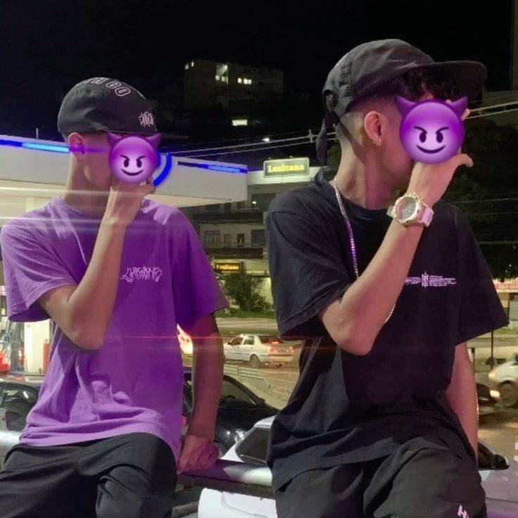 Mário e Luigi, seus filhos BL