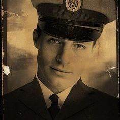 Александр Волков(капитан.)