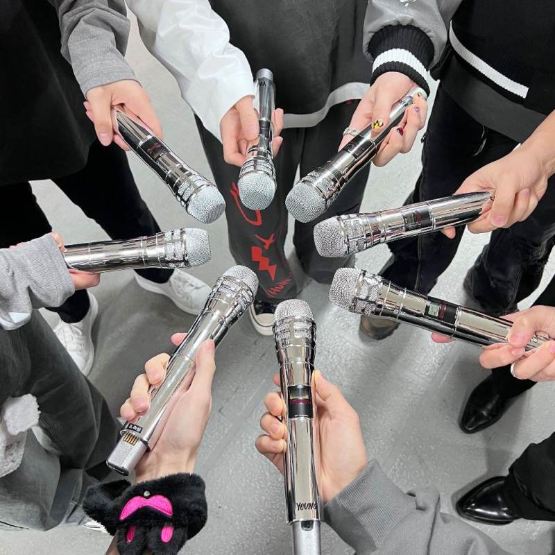 ateez