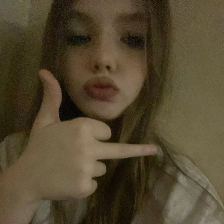 маленькая лоли W