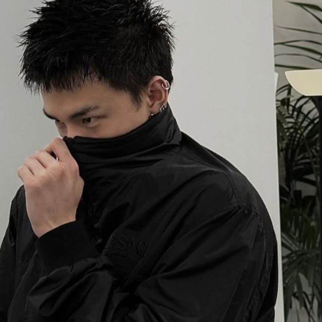 хёнджин из стрэй кидс