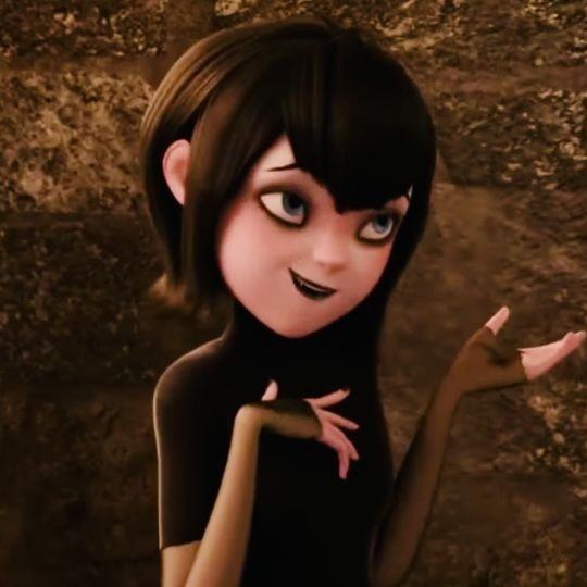 Mavis vampira