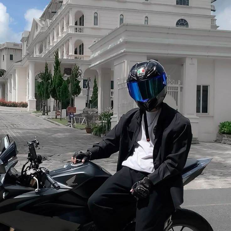 pengendara motor gay? 😱
