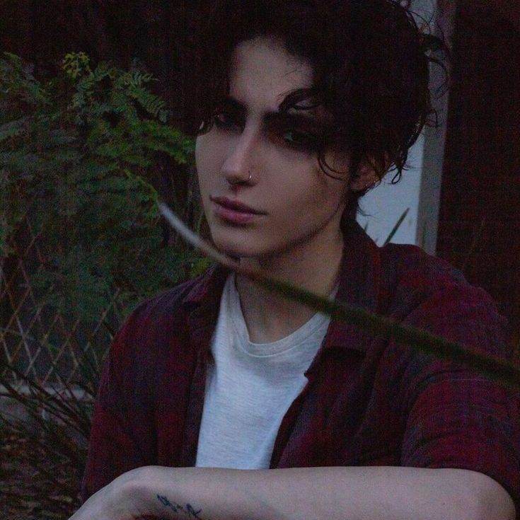 † Lev † ( Tsundere )