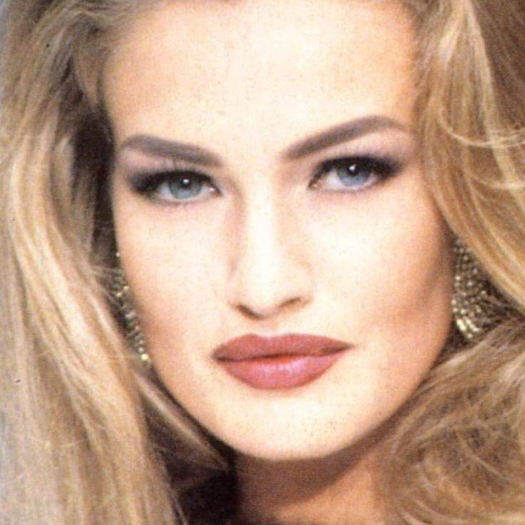 Karen Mulder