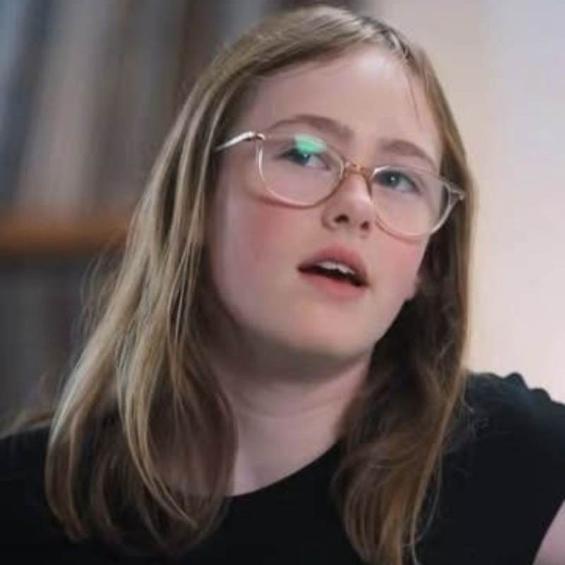 Maayan (18) and Yael (12)